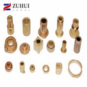 Paagutatud pronksäärikuga puksid